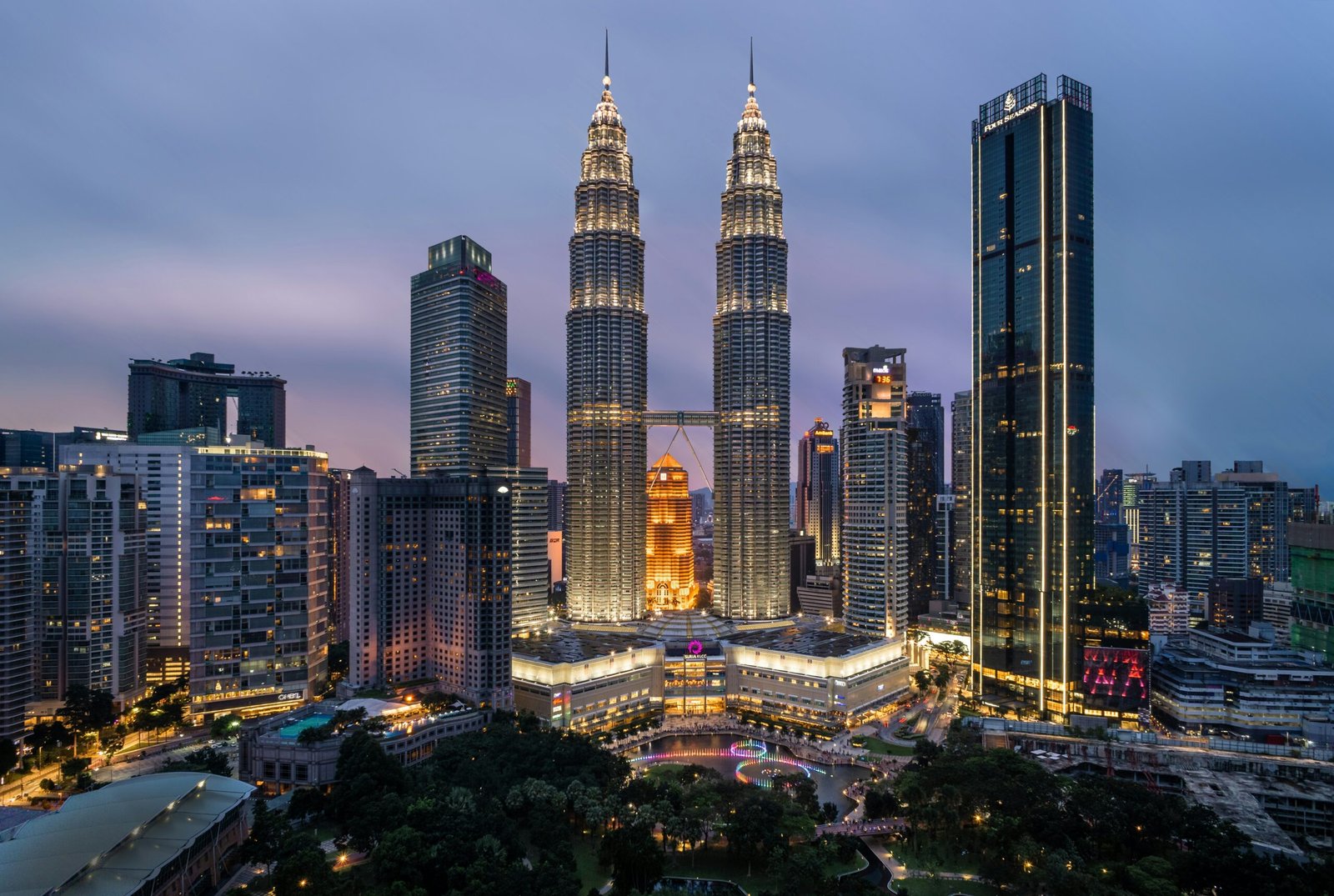 Malaysia 8 Nights Family Package - 4 Adults